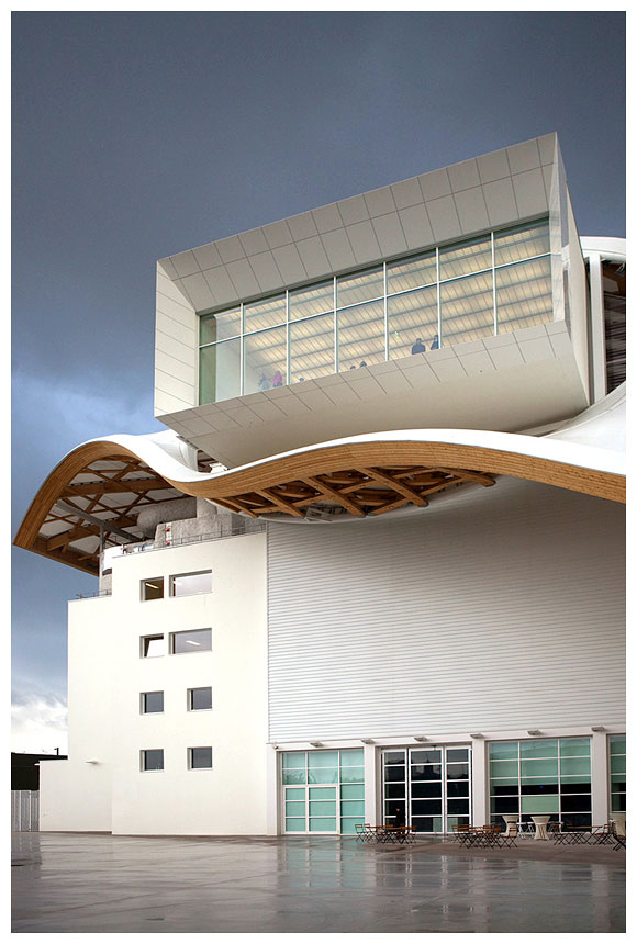 龐畢度中心梅斯市分館 Centre Pompidou-Metz／坂茂 Shigeru Ban