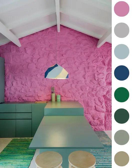 Paredes de Coura 旅行小屋 / Escritório de Arquitetos