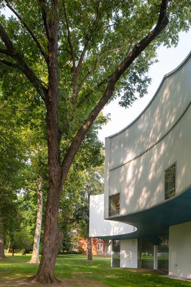 美國賓州富蘭克林·馬歇爾學院,視覺藝術中心/Steven Holl Architects