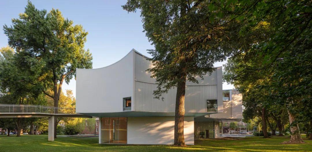 美國賓州富蘭克林·馬歇爾學院,視覺藝術中心/Steven Holl Architects