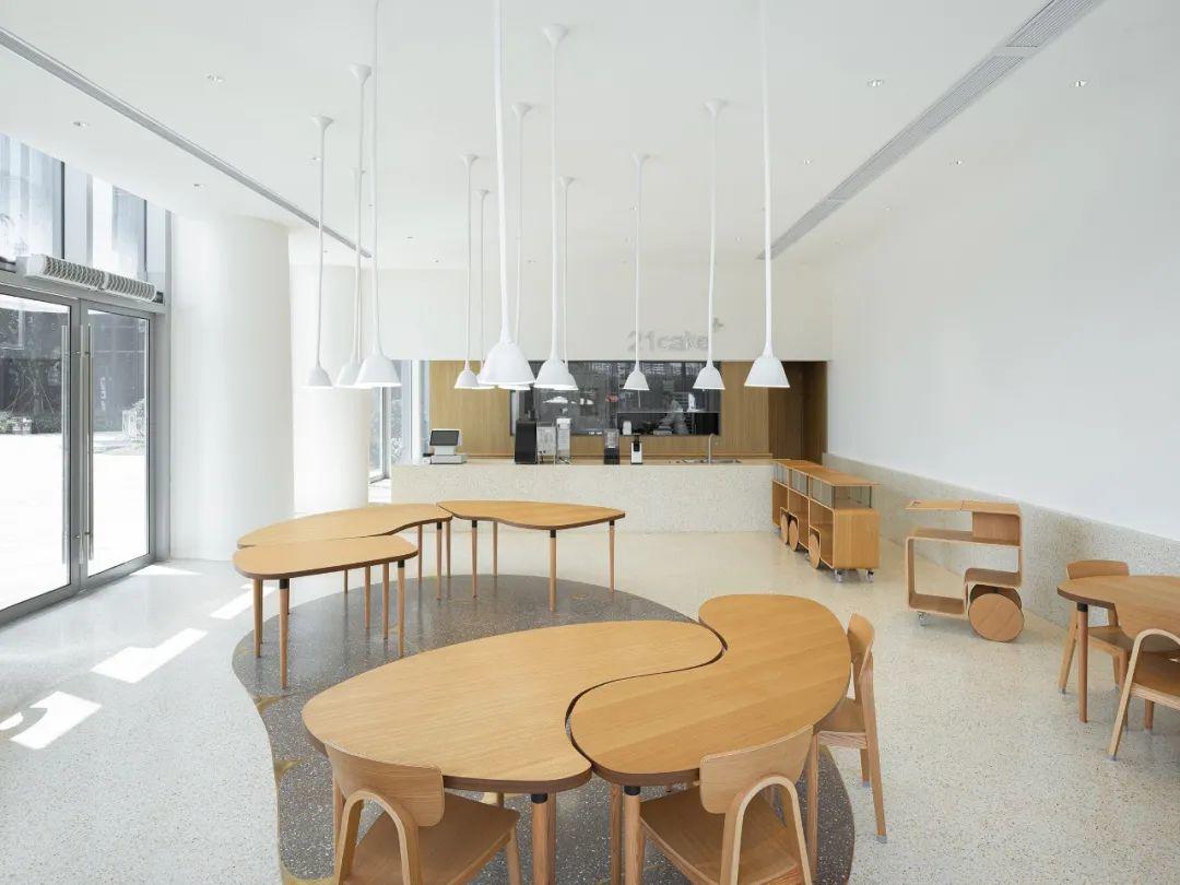21cake+麵包店上海寶山經緯匯店／張永和 非常建築