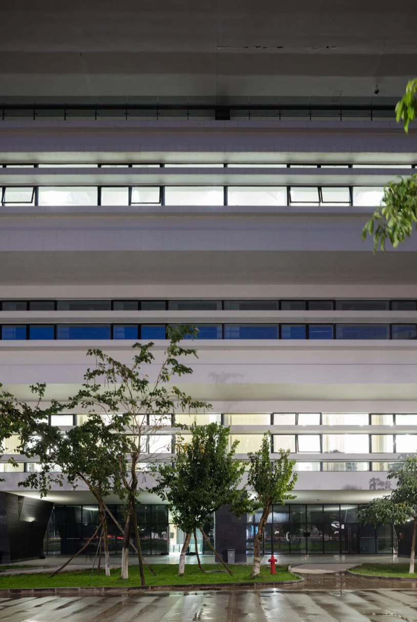 汕頭大學新醫學院大樓/Herzog & de Meuron