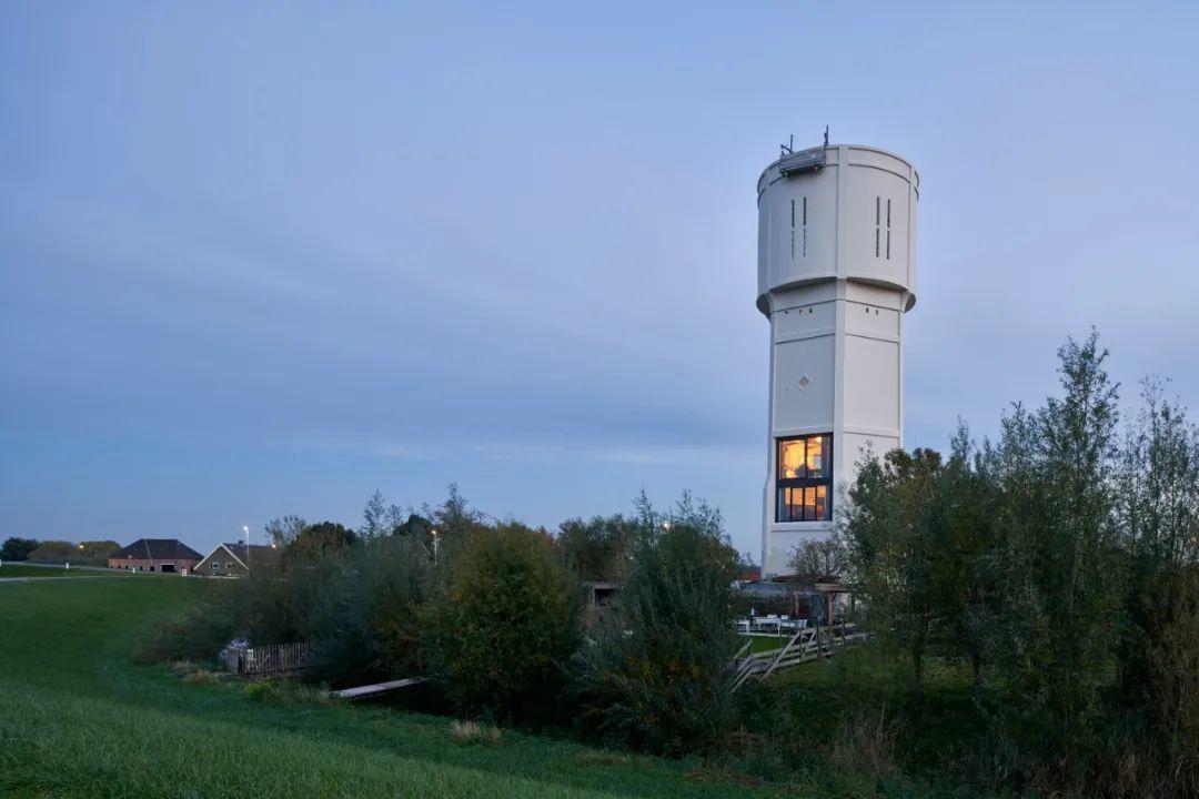 荷蘭老水塔住宅／RV Architecture