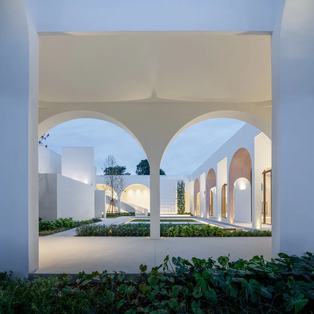 曼谷AUBE婚禮中心/PHTAA Living Design