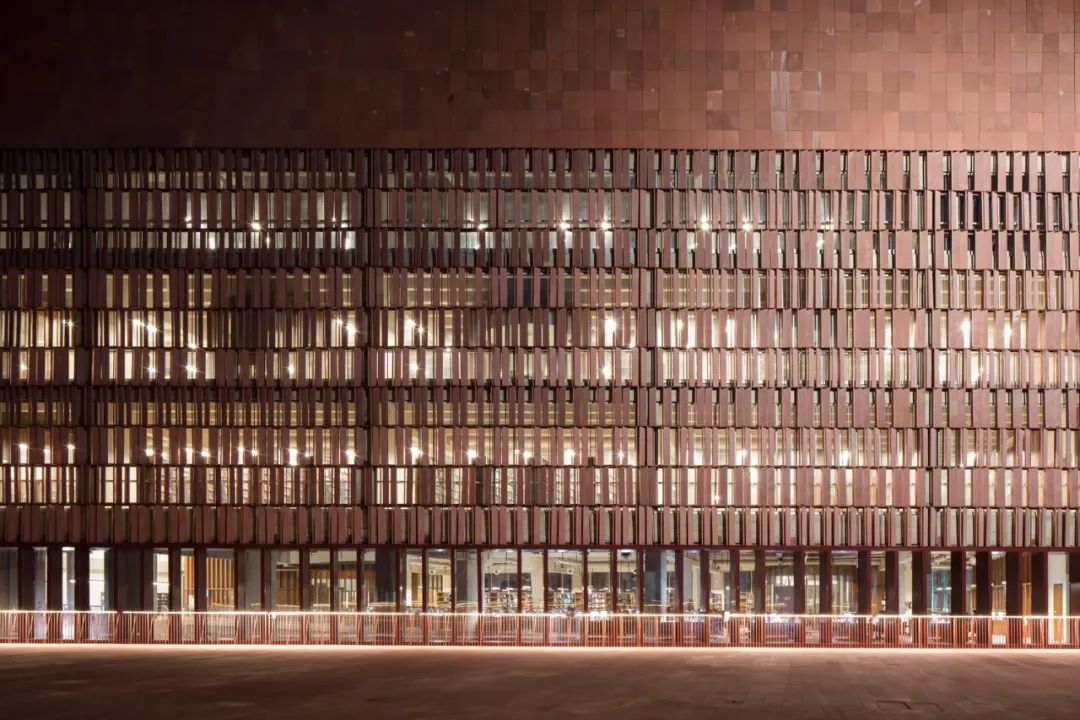 TIET學院學習實驗室大樓Thapar Institute of Engineering And Technology／Mccullough Mulvin + Designplus Associates