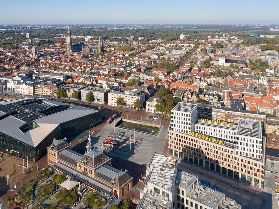 外觀和周邊環境,台夫特學生酒店The Student Hotel, Delft/The Invisible Party©Ossip