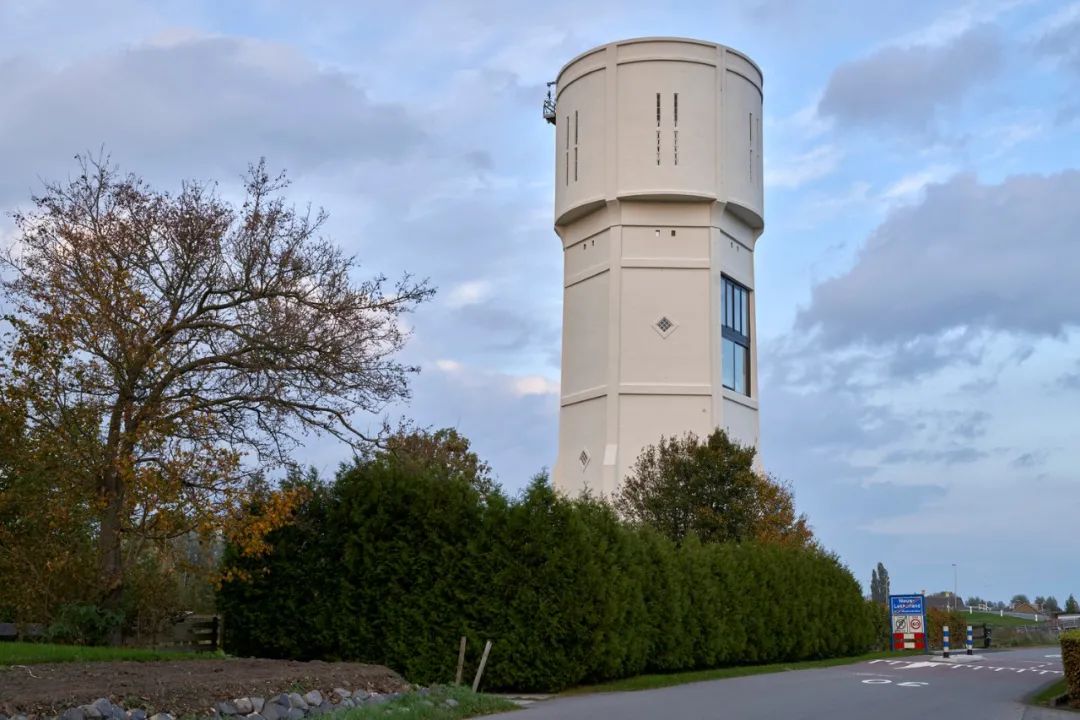 荷蘭老水塔住宅／RV Architecture