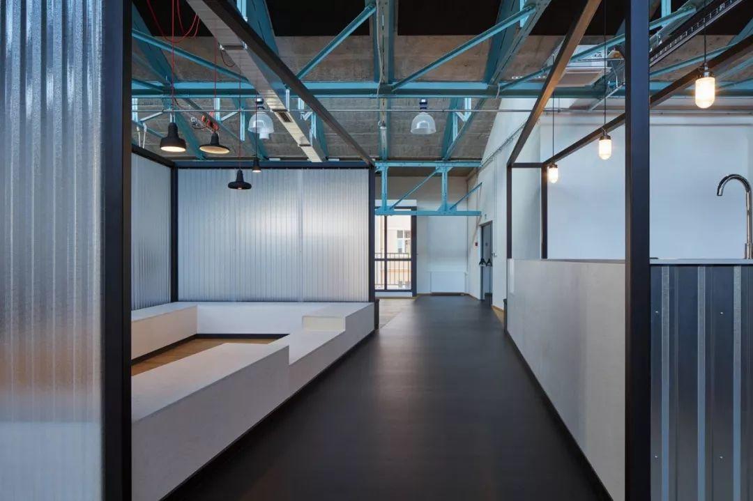 布拉格辦公室室內設計SinnerSchrader Studio Prague/Kurz architects