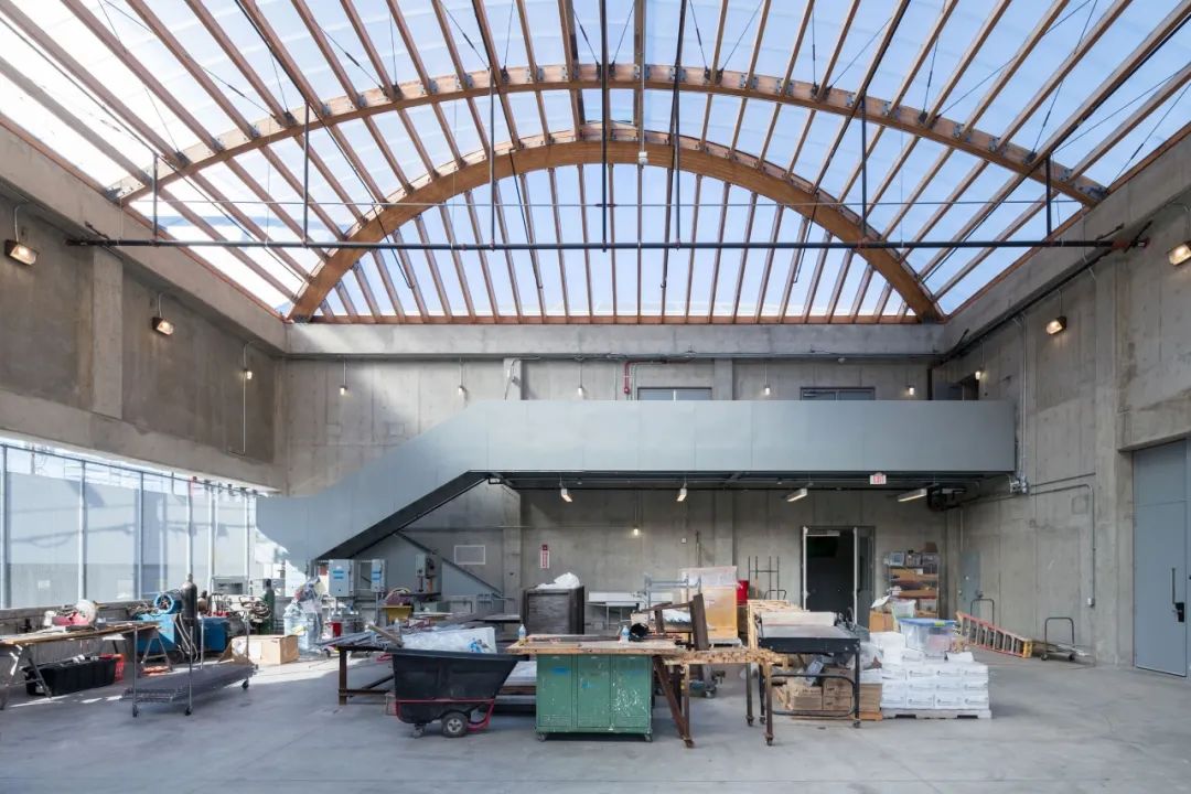 UCLA Margo Leavin 藝術工作室／Johnston Marklee