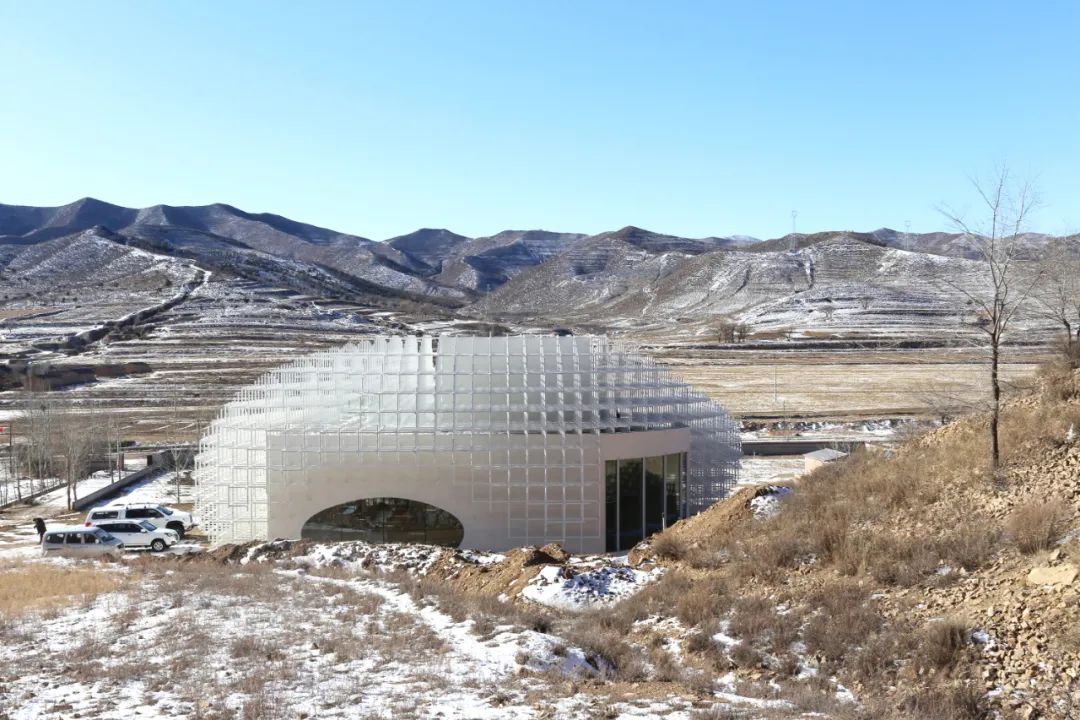 鋼構造建築,張家口市綠源冰酒品鑑堂/構詩建築