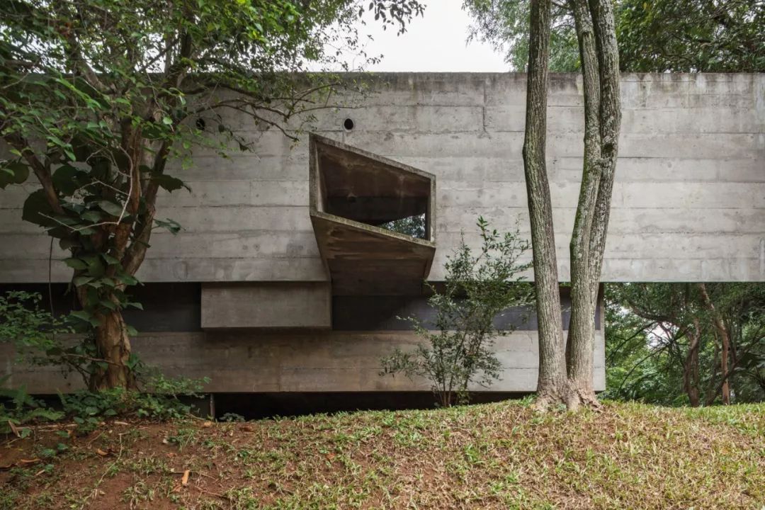 Casa de Rocha 達‧洛查自宅/Paulo Mendes da Rocha