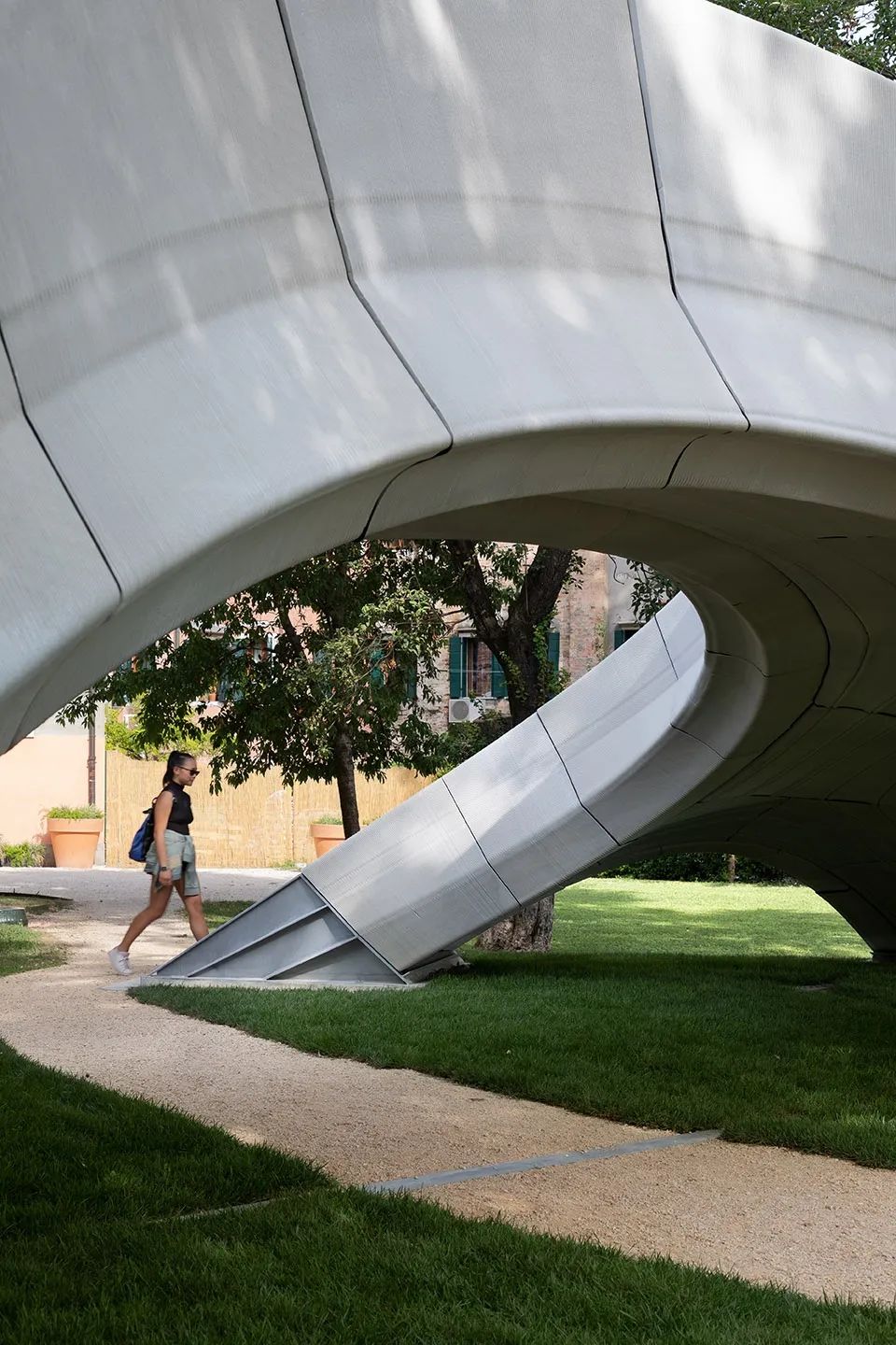 威尼斯Striatus人行步橋/Zaha Hadid Architects