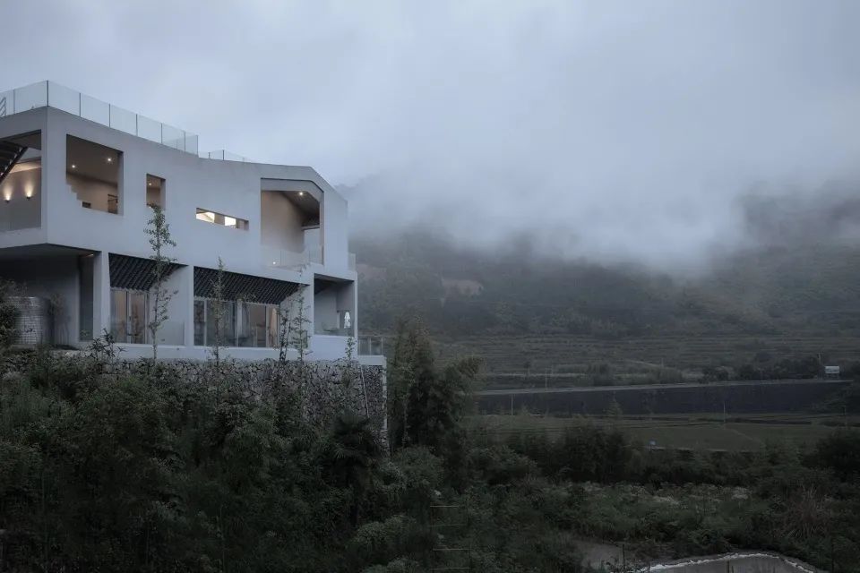 再現中國水墨畫,桐廬山澗房/來建築設計工作室