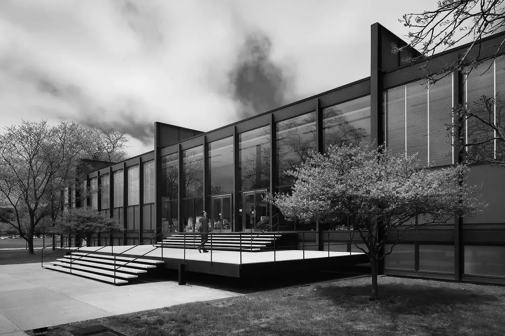 IIT克朗樓S.R. Crown Hall／Mies van der Rohe密斯
