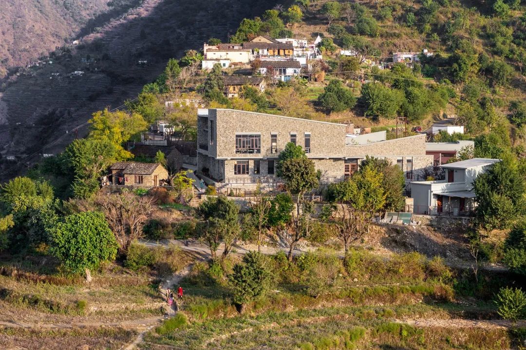 作品名稱：The Lodsi Community Project  參賽公司：Morphogenesis  作品地點：印度，India