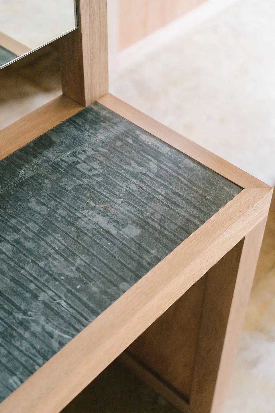 染髮服務台 美髮沙龍室內設計Color stand廣島祇園店／FATHOM