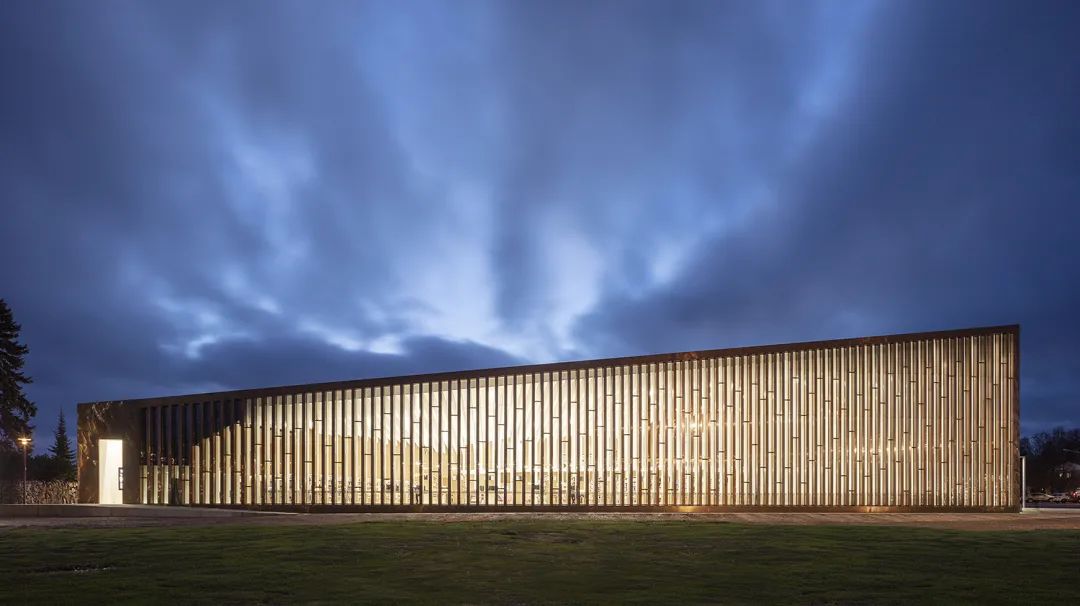作品名稱：Kirkkonummi Library圖書館   參賽公司：JKMM Architects  作品地點：芬蘭，Finland