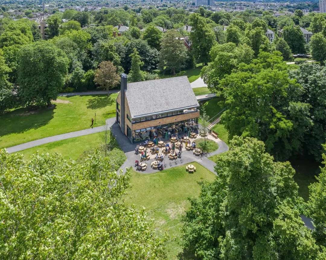 作品名稱：Crystal Palace Park Cafe  參賽公司：Chris Dyson Architects  作品地點：英國，倫敦London, United Kingdom