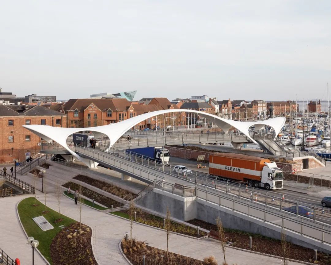 默多克人行步橋Murdoch’s Connection Bridge/Arup+Matter Architecture