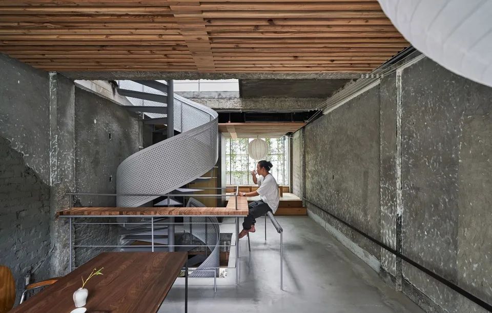 台中兆兆茶苑／SOAR Design 合風蒼飛設計+ 張育睿建築師事務所