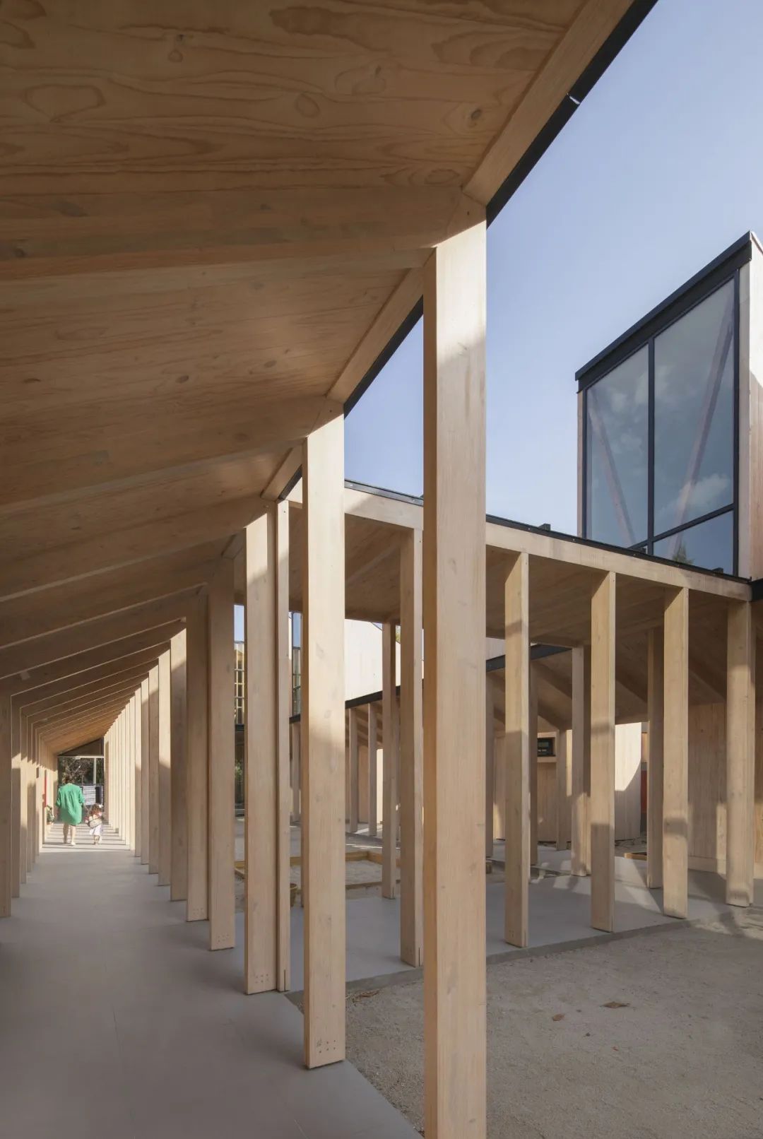 半戶外廊道空間 智利幼兒園 Chile Kindergarten Bambú／Gonzalo Mardones Viviani
