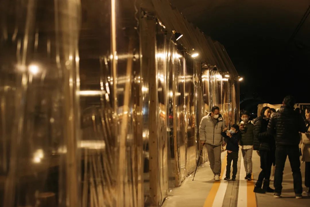 以透明包覆材料形成空間 日本大分縣耶馬溪トンネルホテル（耶馬溪隧道酒店）Yabakei Tunnel Hotel／佐野文彥工作室