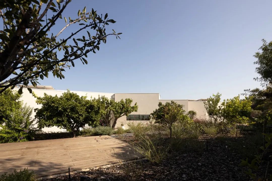 Portugal House 葡萄牙住宅蔚藍之家Casa Azul╱CORE Architects