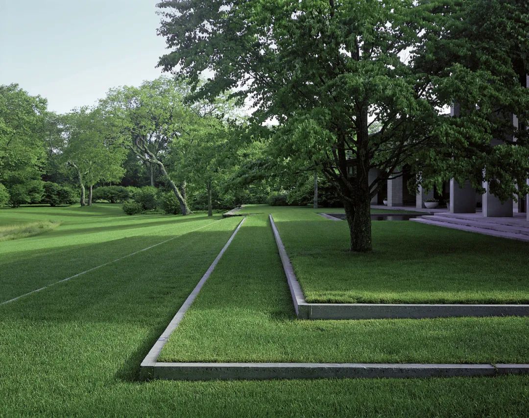 Hither Lane景觀設計   地點：美國，紐約，東漢普頓  設計建造期間：1993-2013  合作方：B Five Studio