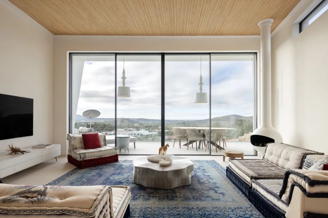 客廳 Living Room Portugal House 葡萄牙住宅蔚藍之家Casa Azul╱CORE Architects