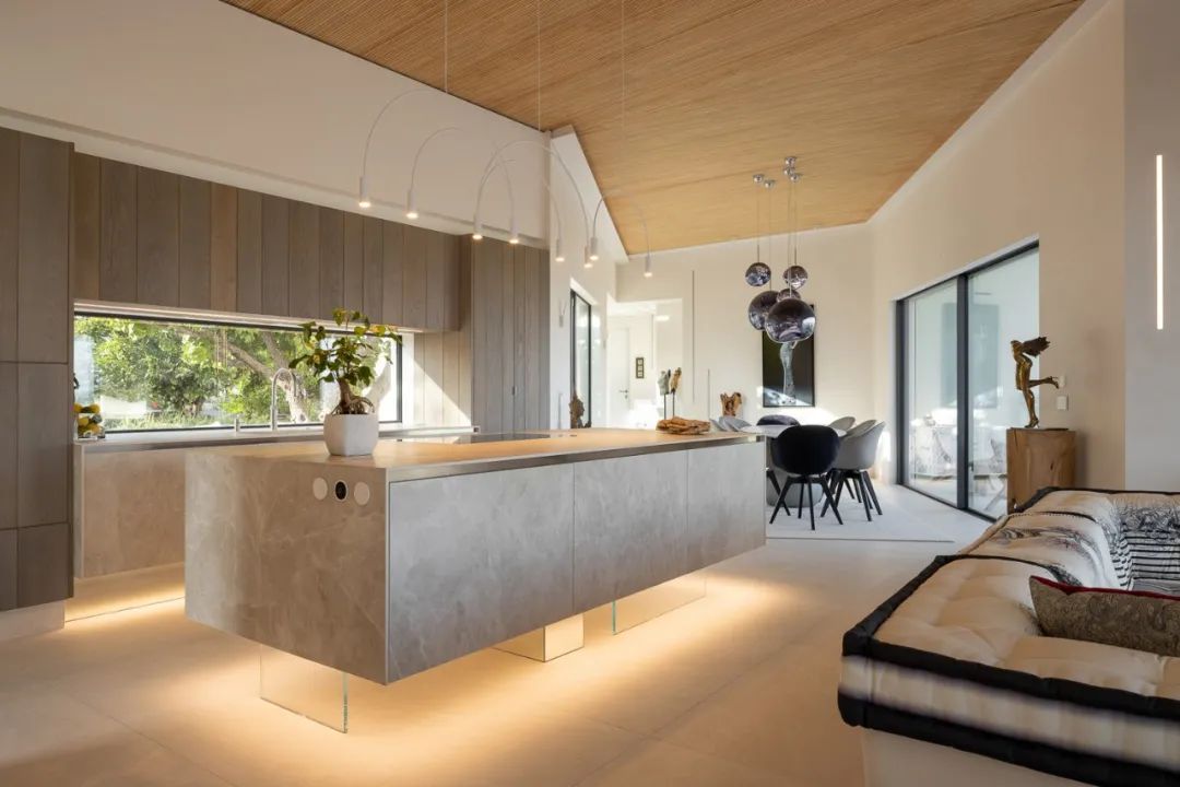 Portugal House 葡萄牙住宅蔚藍之家Casa Azul╱CORE Architects