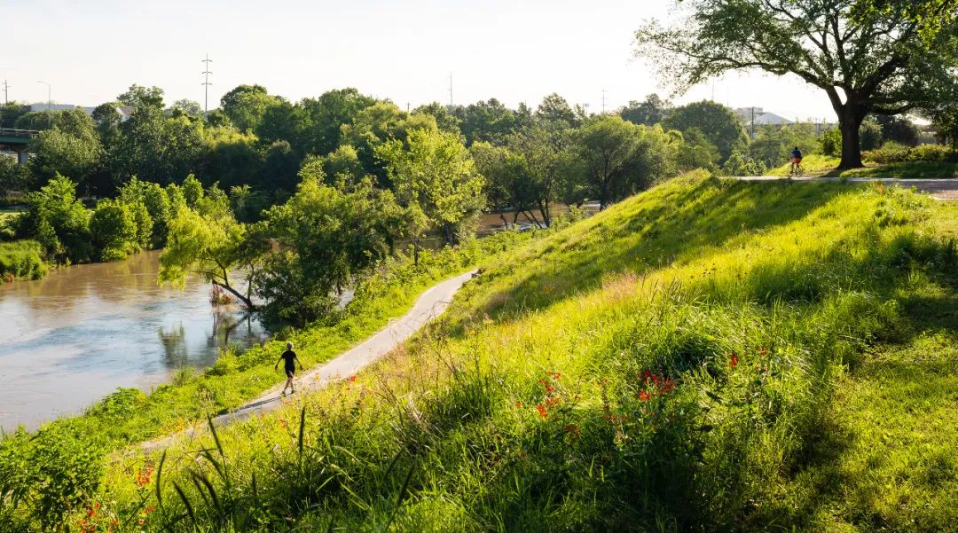 Buffalo Bayou Park公園景觀設計   地點：美國德州休士頓  設計建造期間：2012-2015  合作方：Buffalo Bayou Partnership；SWA Group