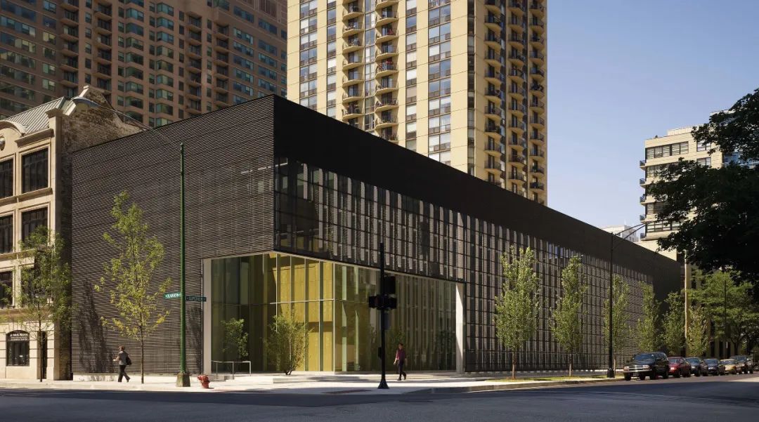 Poetry Foundation 詩歌基金會景觀設計   地點：美國，芝加哥  設計建造期間：2008-2012  合作方：John Ronan Architects；Terra Engineering, Ltd