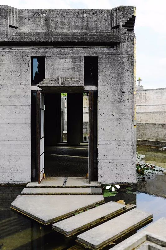 Tomba Brion 布里昂家族墓園 Brion-Vega Cemetery／Carlo Scarpa