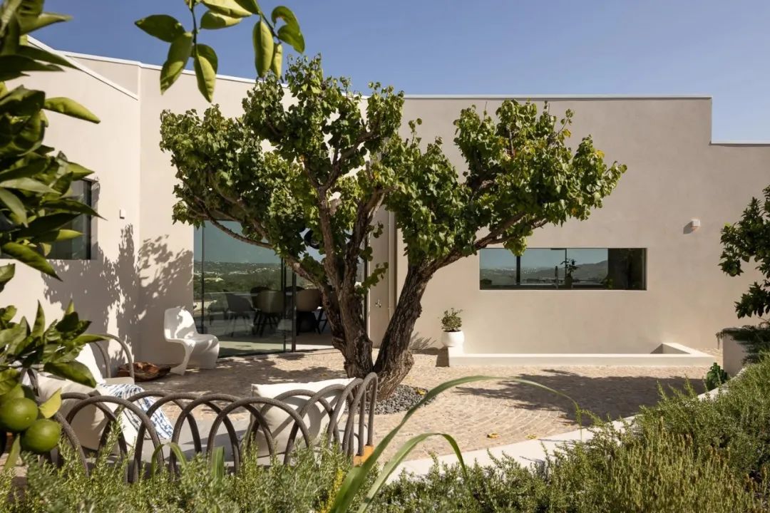 Portugal House 葡萄牙住宅蔚藍之家Casa Azul╱CORE Architects