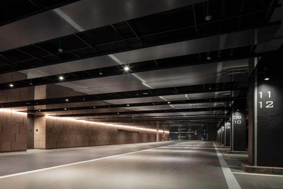 Shinjuku 新宿住友大廈 (新宿住友ビルディング)／nikkenseikei 株式會社日建設計