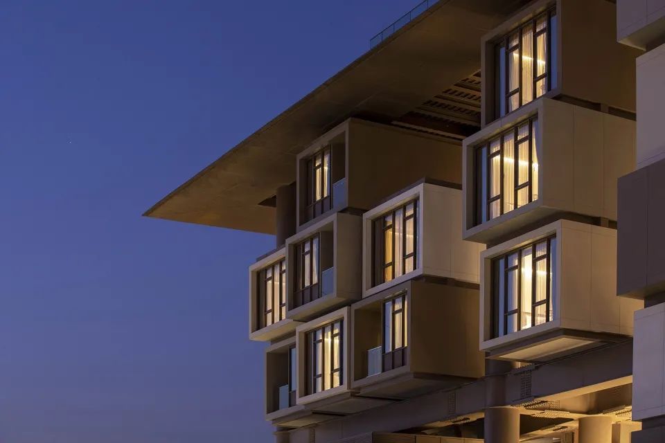 酒店夜間景觀©Emre Dörter 土耳其安塔基亞博物館酒店The Museum Hotel Antakya/Emre Arolat Architecture