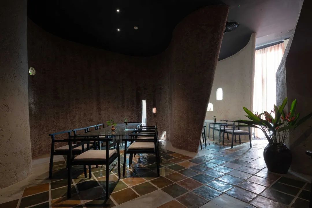 Vietnam Sadhu Vegetarian Restaurant interior design 越南素食餐廳室內設計／Adrei Studio