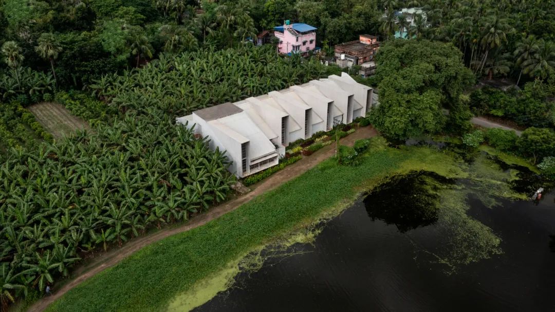 印度廠房 India Adisaptagram Factory／Abin Design Studio