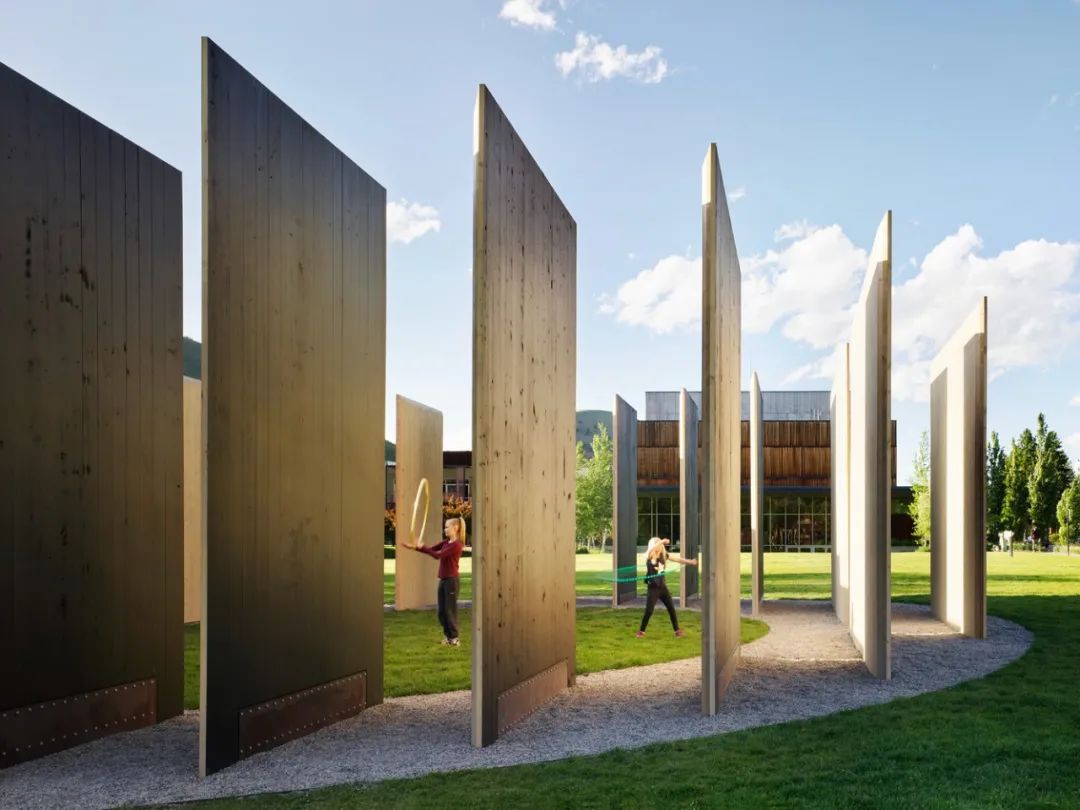 木構造公共藝術裝置藝術 Jackson Hole Public Art Installation Town Enclosure／CLB Architects