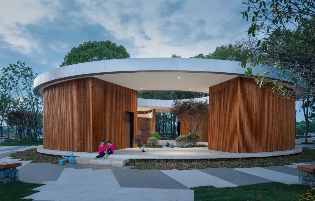 梁子湖畔長嶺渡口公廁 景觀公共廁所 china public toilet／原榀建築事務所