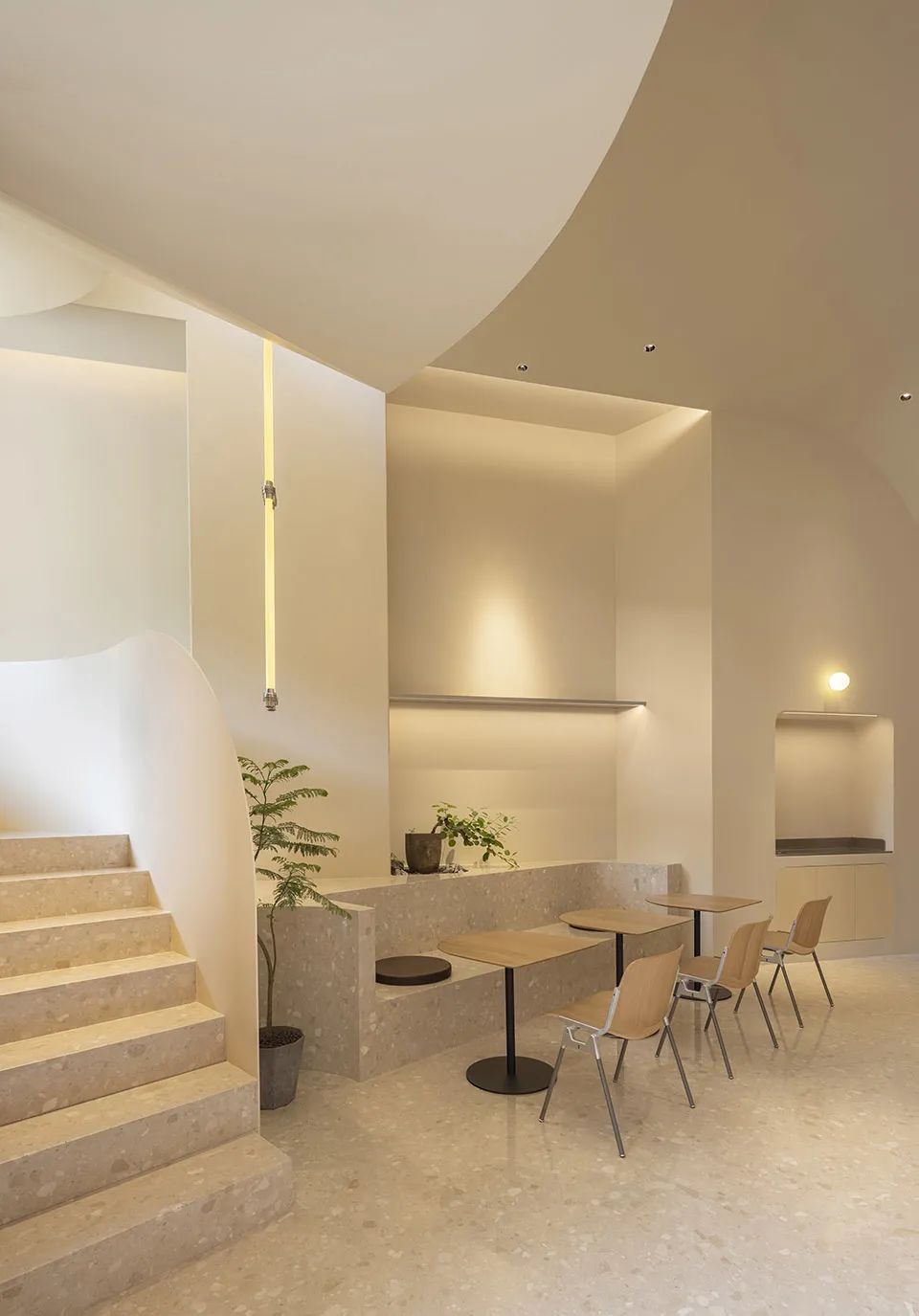 甜點餐廳室內設計 杭州十二糖法式甜品·江南岸店／杭州觀堂設計