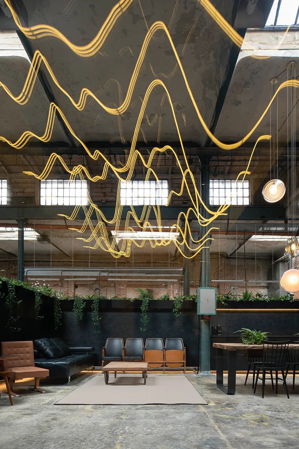 如「客廳」般的大廳空間 捷克布拉格藝術家工作室 Prague Czech Kabelovna Studios／B² Architecture