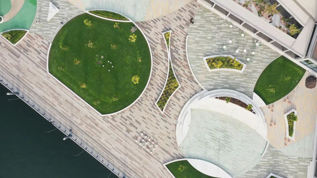 杜拜藝術公園Dubai Jaddaf Waterfront Park／waiwai