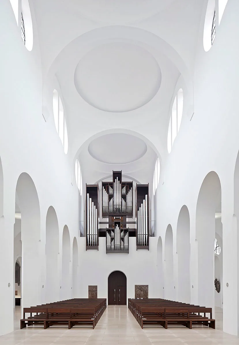 The renovation of the church of St Moritz in Augsburg. PHOTOS BY HUFTON + CROW