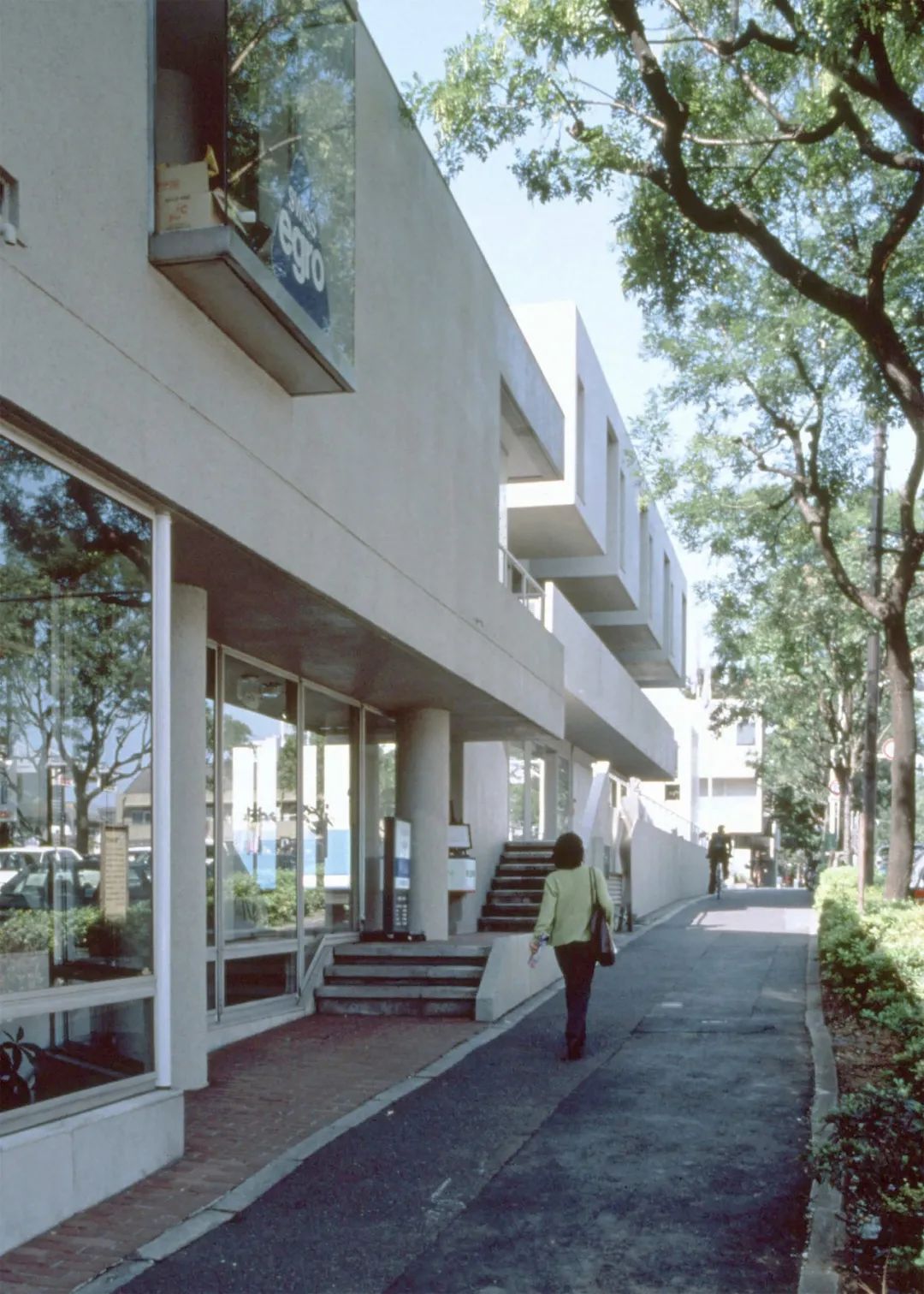 日常的風景：A·B棟之間的舊照片 