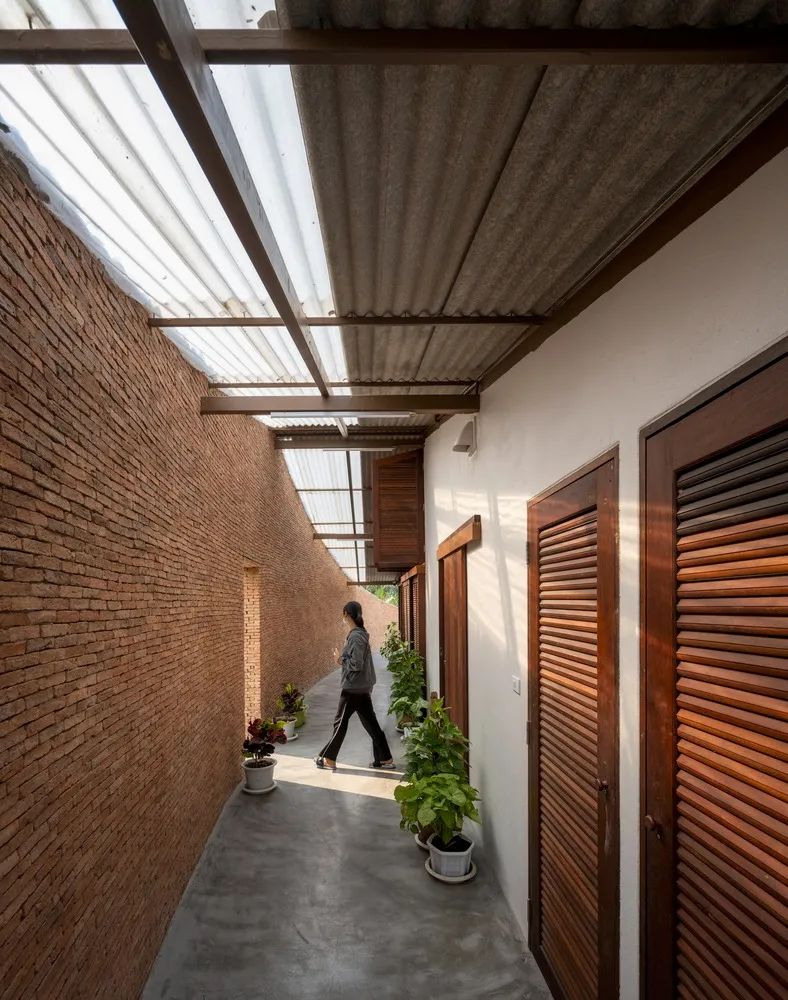 泰國大城府咖啡館NAYA Cafe Ayutthaya／BodinChapa Architects