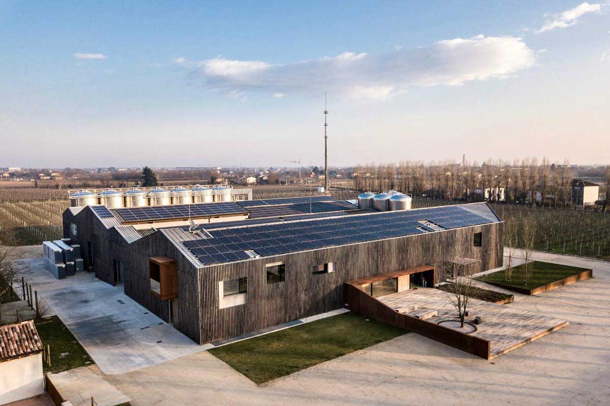 空拍,義大利鄉間木構造酒莊Cantina Pizzolato/MADE associati