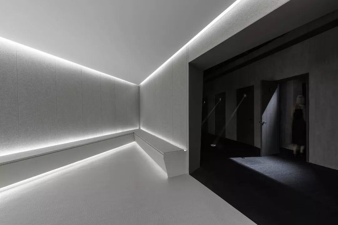 More Design Office / 木君建築設計：間離劇