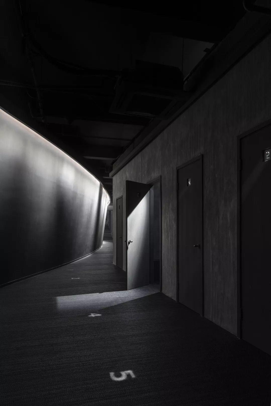 More Design Office / 木君建築設計：間離劇