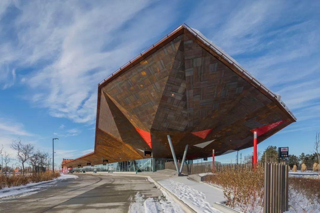 低調如加拿大，也不乏有趣的車站 / aLL Design